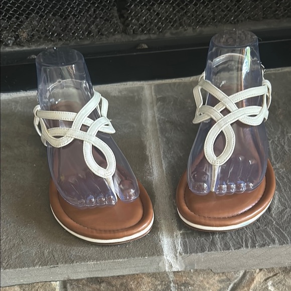 Kelly & Katie White and Brown Gladiator Sandals - Picture 1 of 6